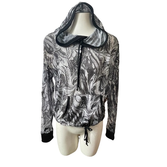 Victoria Sport Mesh hoodie Size Small - Picture 1 of 15